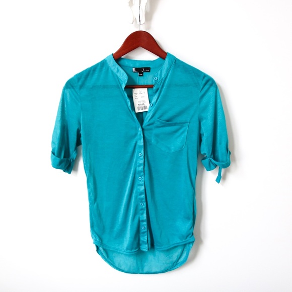 ✨2 for $22✨ Teal Button Up Shirt - Picture 2 of 7